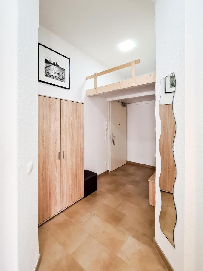 1-Raum-Wohnung Zentral Gelegen Дрезден Экстерьер фото